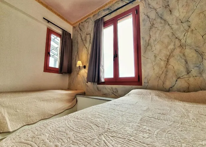 Private Full View For Up To 10 Vacationers * Hersonissos (Crete)