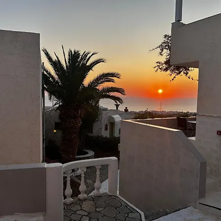 Private Full View For Up To 10 Vacationers הרסוניסוס